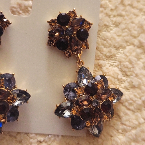 Charter Club earrings - Picture 3 of 3